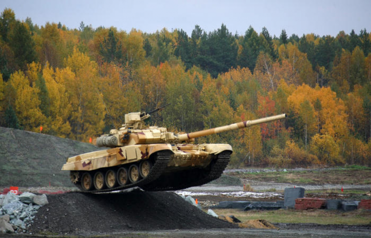 В США замечен танк "Т-90" российского производства, детали