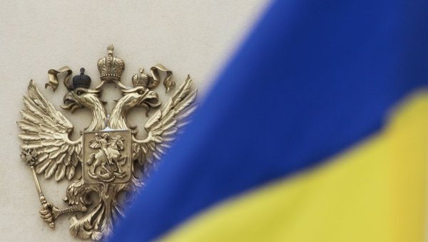 По проблеме борьбы с коррупцией Украина отстала от Румынии на 15 лет - европейский эксперт заявила, что Киеву "расправить крылья" мешает "большой друг" - Россия