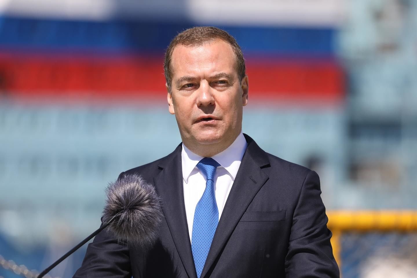 "Пересидеть Трампа", - Медведев рассказал, когда РФ завершит войну в Украине