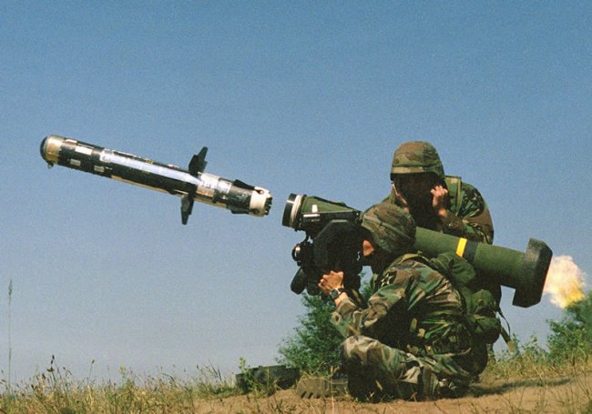Боевики обстреляли силы АТО под Горловкой противотанковыми управляемыми ракетами, - АТЦ