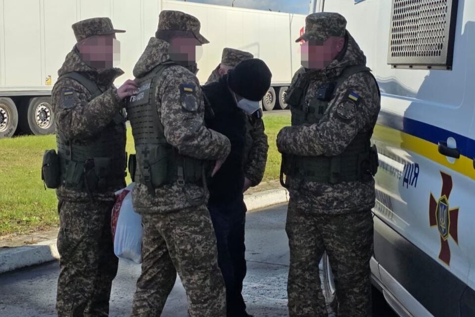 ​Первый пошел: Украина передала Литве для суда матроса ВС РФ, участвовавшего в пытках