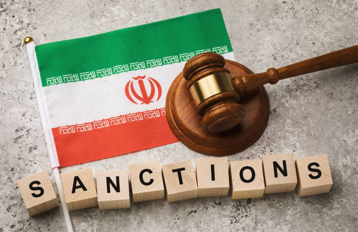 Рада поддержала постановление Зеленского о санкциях против Ирана: что это значит