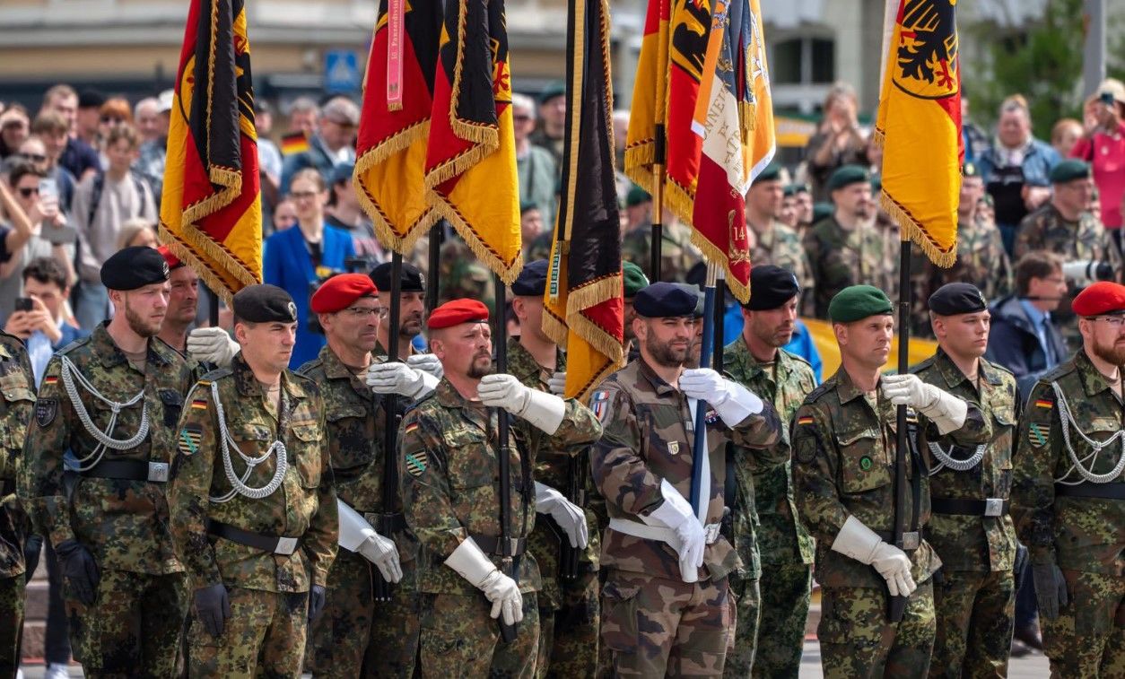 Впервые в истории Бундесвера: Германия пошла на беспрецедентный шаг из-за военных угроз от РФ