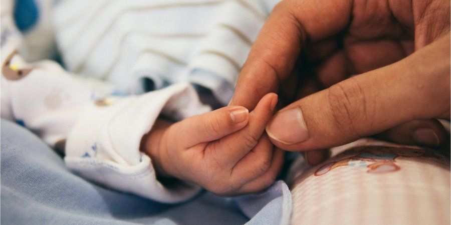 ​В Украине рассмотрят законопроект об увеличении выплаты при рождении ребенка