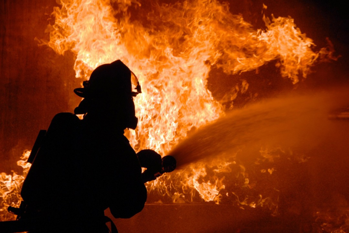 Пожар в одесской многоэтажке: три человека сгорели в огне - детали