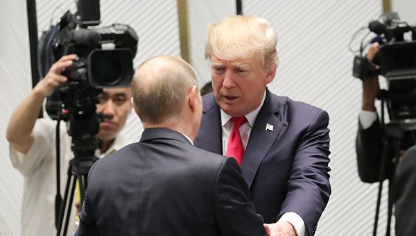 “Пора проснуться”, - в США призвали Трампа стать более жестким с Путиным, "бряцающим" ядерными боеголовками