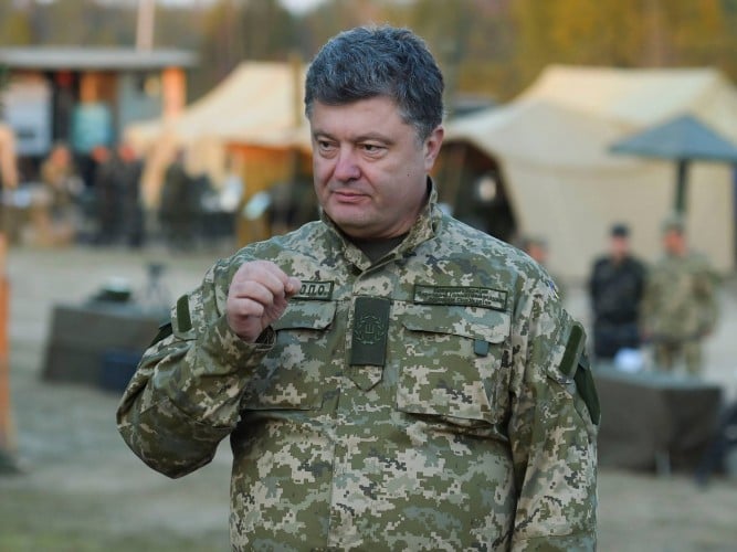 Порошенко: В Донбассе погибли 62 украинских пограничника