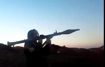 "Активистка" батальона "Айдар" обстреляла из гранатомета село в Донбассе
