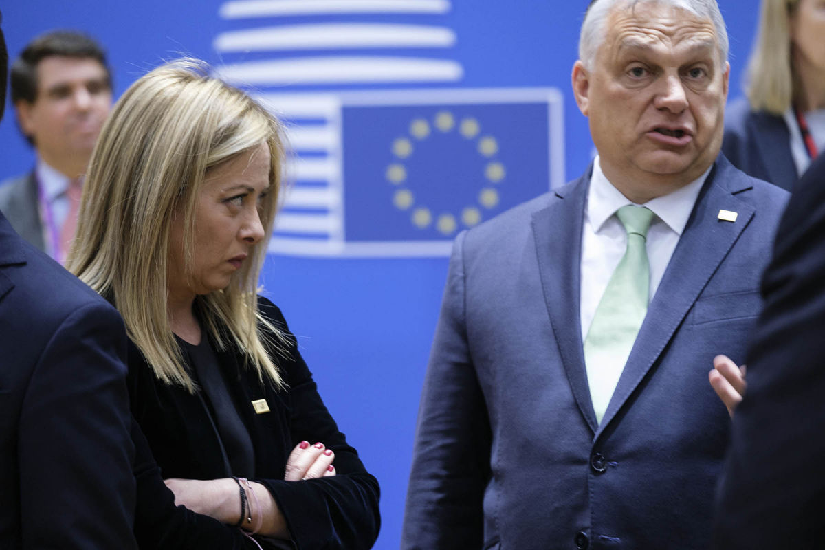 ​Заставить Венгрию не идти против Украины: Мелони предложила Орбану свой план – Bloomberg