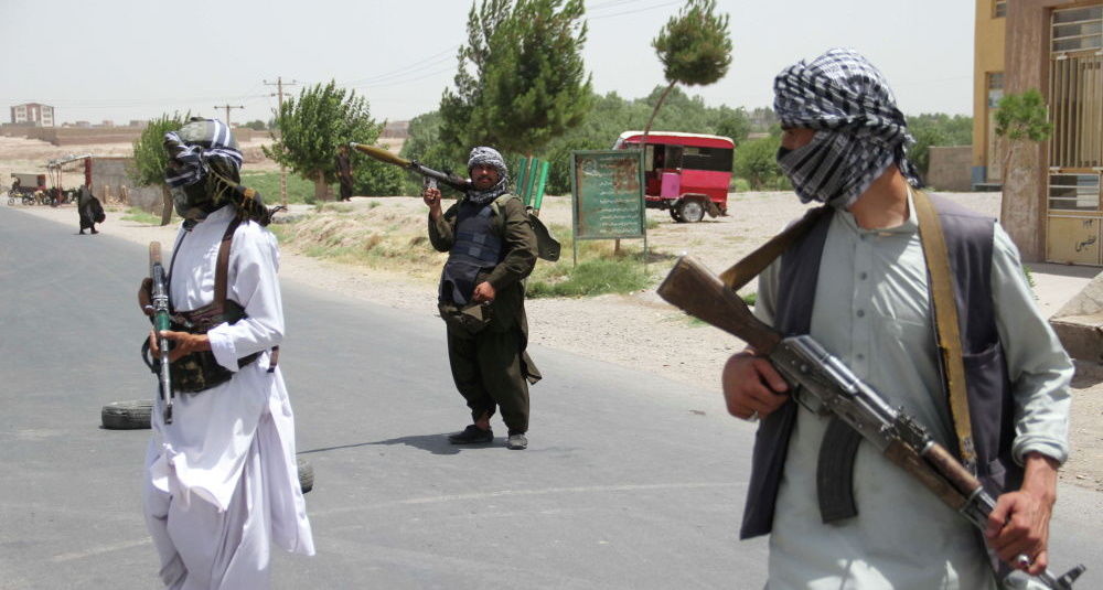 Reuters: талибы взяли университет в Кабуле, бои за город продолжаются