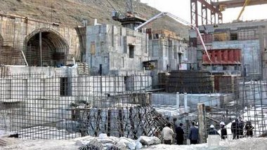 Киргизия разрывает договор о строительстве ГЭС с Россией 