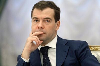 Путин предложил кандидатуру Медведева на пост переговорщика по Сирии