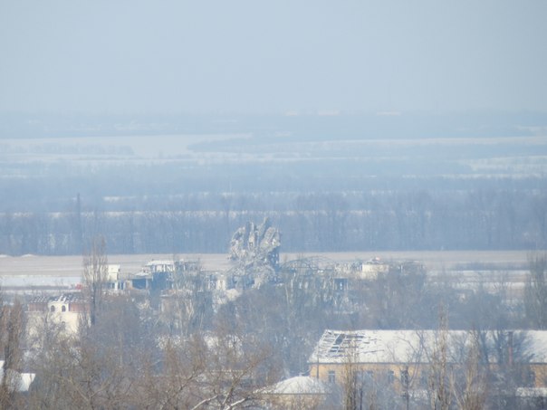 Бои в Донецке: как падала вышка в аэропорту и что осталось от Куйбышевского и Киевского районов