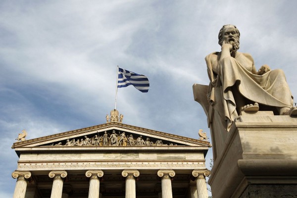 СМИ: Греция готовится ветировать санкции против России