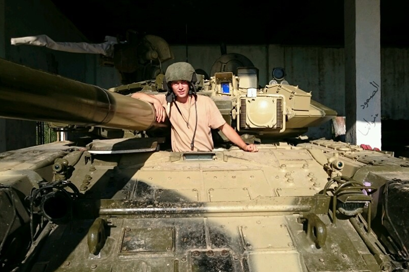 "Летающие" Т-72 "засветились" в Сирии: контрактник армии РФ обличил ложь Путина о войне