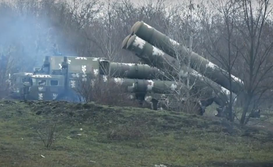 Побережье Мариуполя под замком: ВСУ в любое время уничтожат российских военных - кадры