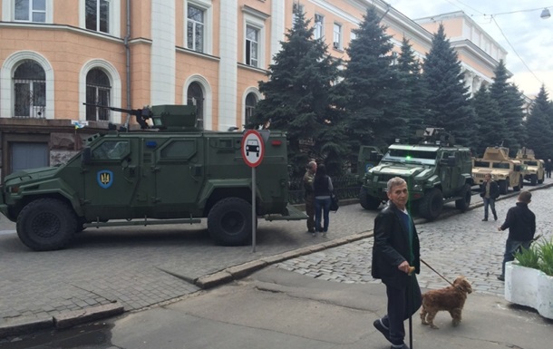 Первомай в Одессе: в город стягивают военную технику, "Альфу" и Нацгвардию