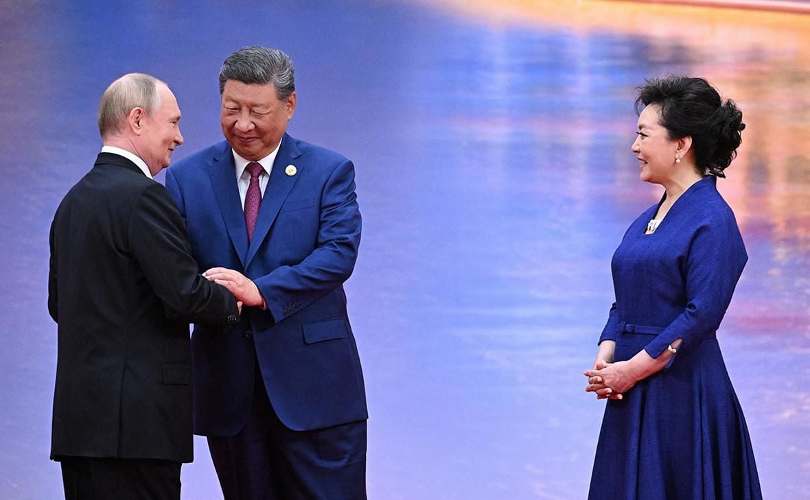 ​Китай решил устроить масштабный военный парад, пригласив и Путина: эксперты объяснили, зачем это Си — FT