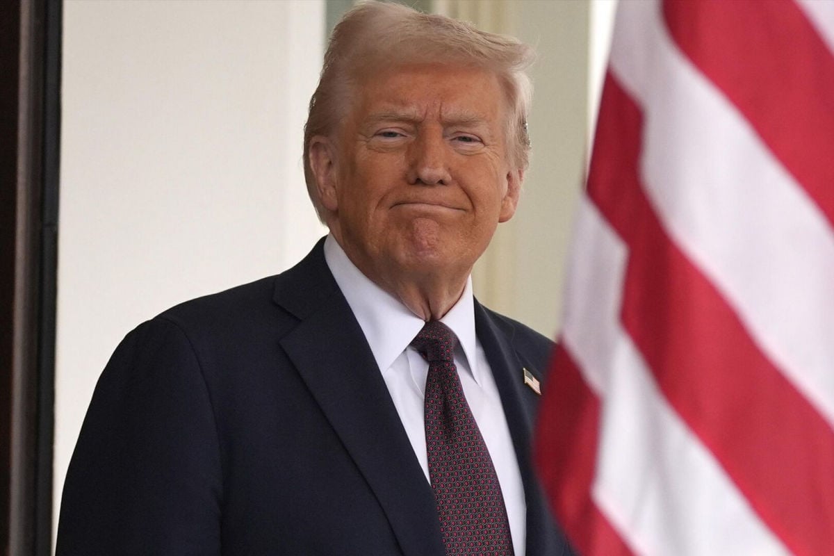 ​"Я больше не заинтересован в разговорах с Путиным", — Трамп рассказал, что будет с РФ через 12 дней