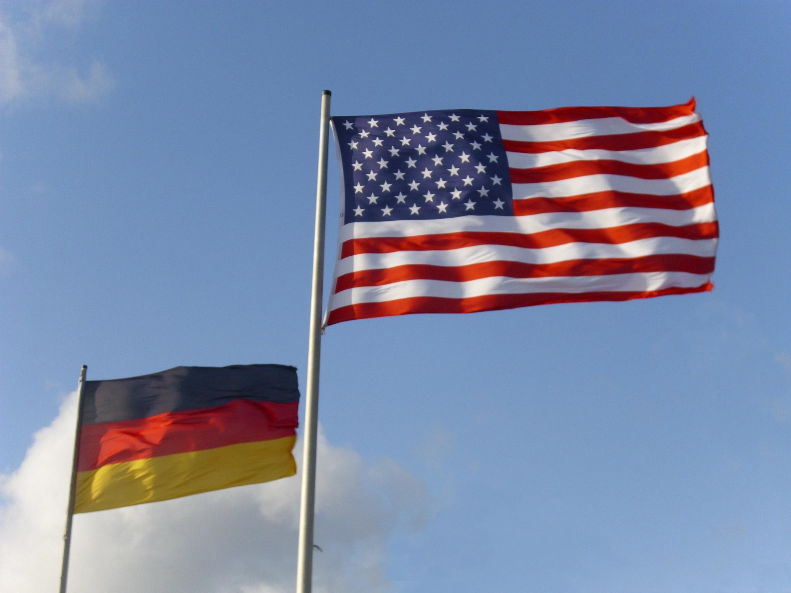 Немецкие политики выступили в защиту "Северного потока - 2" и начали открыто критиковать США