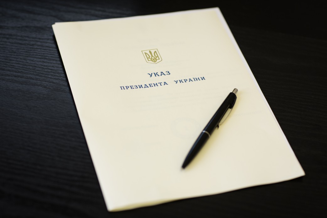 Президент Украины Петр Порошенко своим указом назначил послов Украины сразу в 5 странах мира