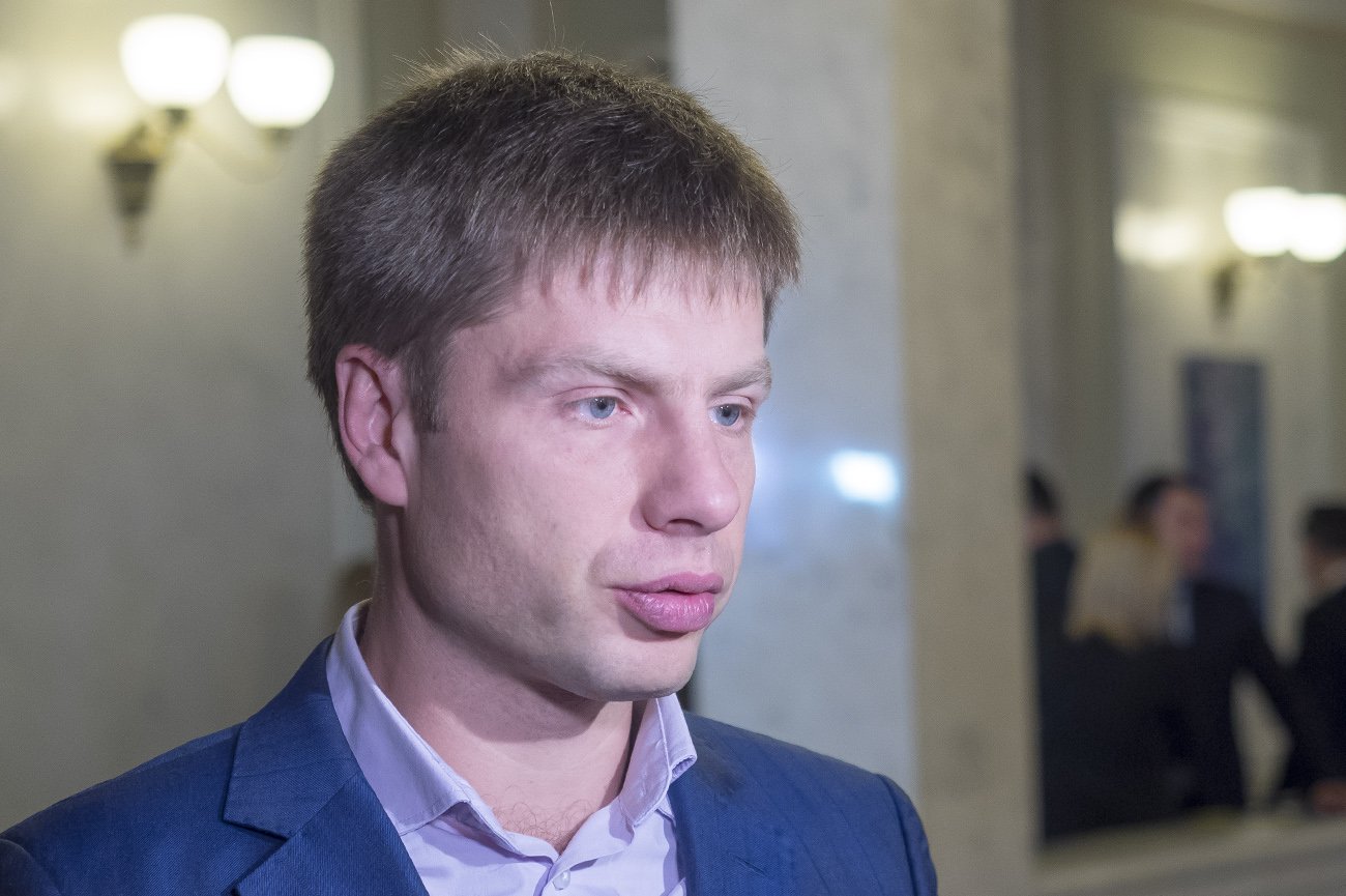 Нардеп Гончаренко показал "прокол" пресс-службы Зеленского: "Вы там аналитиков по объявлению понабирали?"