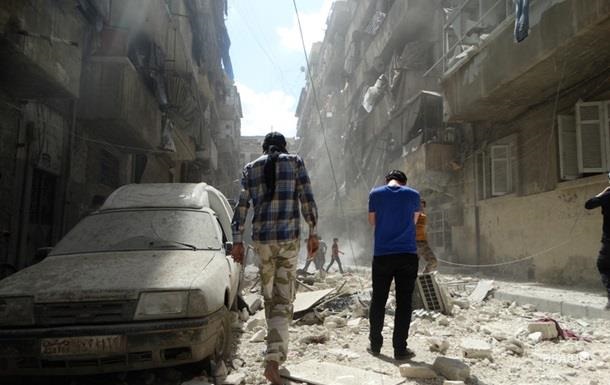 Сирийская оппозиция об авиаударе по Алеппо и фосфорных бомбах: "Русские хотят только отступления и давят на нас"  