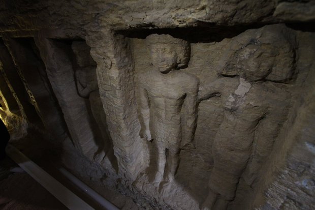 Ученые открыли проклятую гробницу в Египте: мир узнал больше о тайнах древности – кадры 