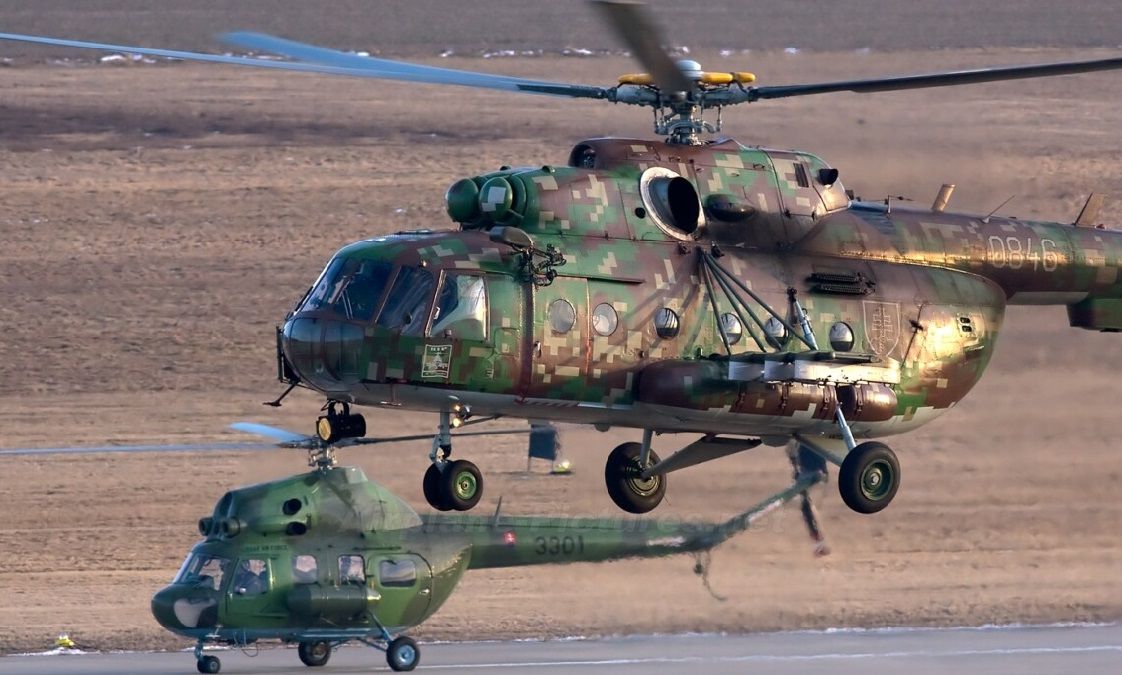 Латвийские вертолеты уже в Украине: помощь ЕС продолжается