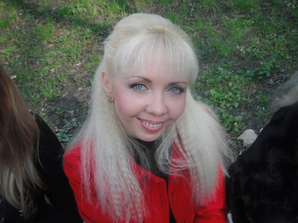 Актриса-украинофобка из Днепра Фондуроко после резонансного скандала бежала в Крым (кадры)
