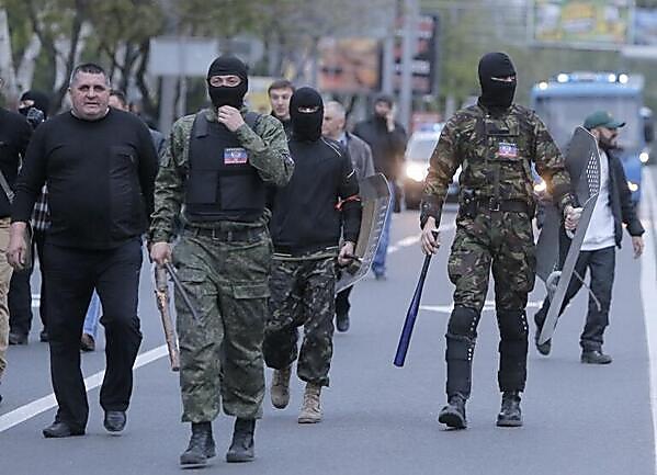 Кремлевский режим финансирует террористов по всей Украине, - Порошенко