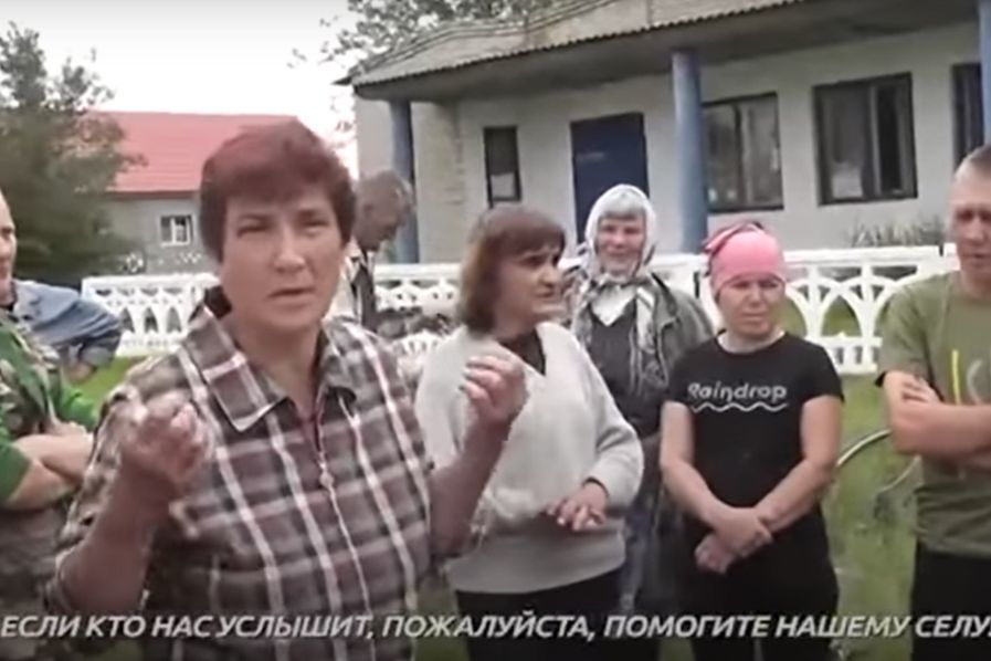"При Украине было лучше, а сейчас нет ни автобусов, ни магазинов", - жители Донбасса молят о помощи