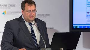 Советник Авакова рассказал, сколько сотрудников МВД уволили в Донецке