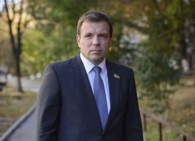 Луценко требует снять депутатскую неприкосновенность с депутата из фракции "Оппозиционный блок"