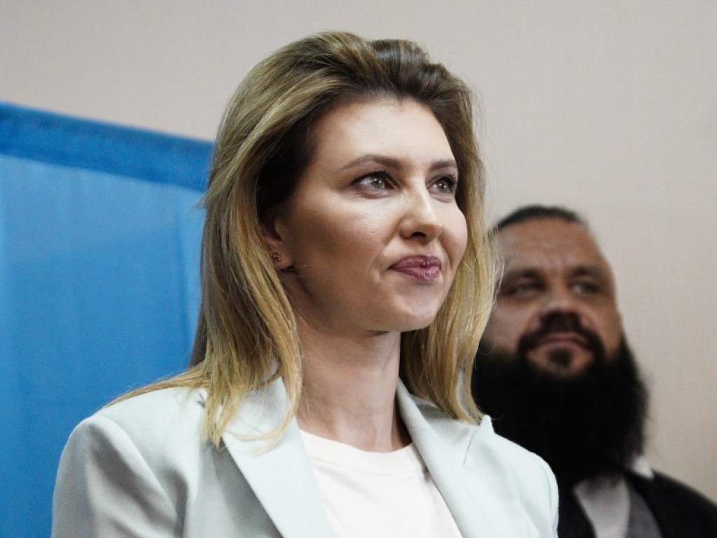 Елена Зеленская исчезла: последние три недели жену будущего президента Украины никто не видел