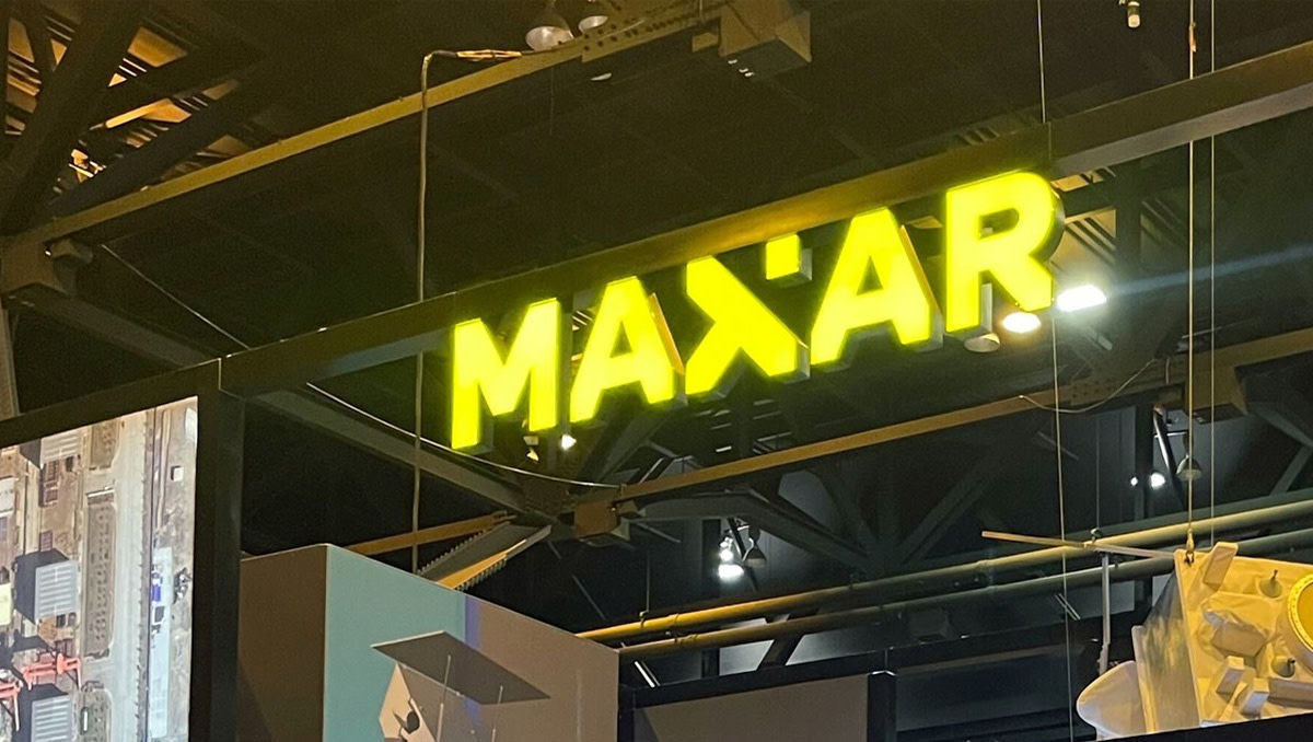Maxar відкрита для "обхідного шляху" надання супутникових знімків Україні – FT