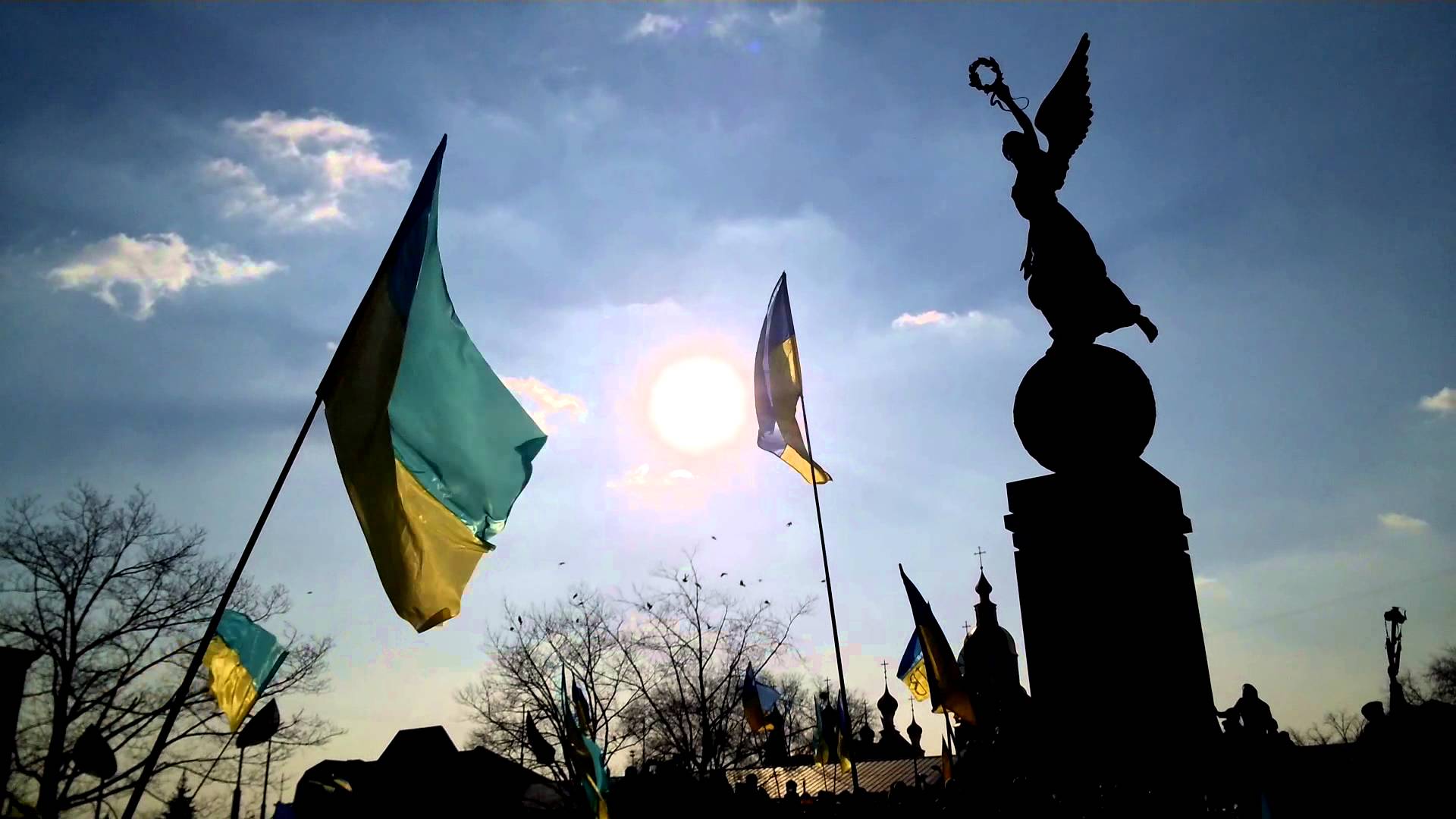 США еще раз показали, чей Крым: в посольстве заявили, что все жители полуострова должны ехать за визами в Киев