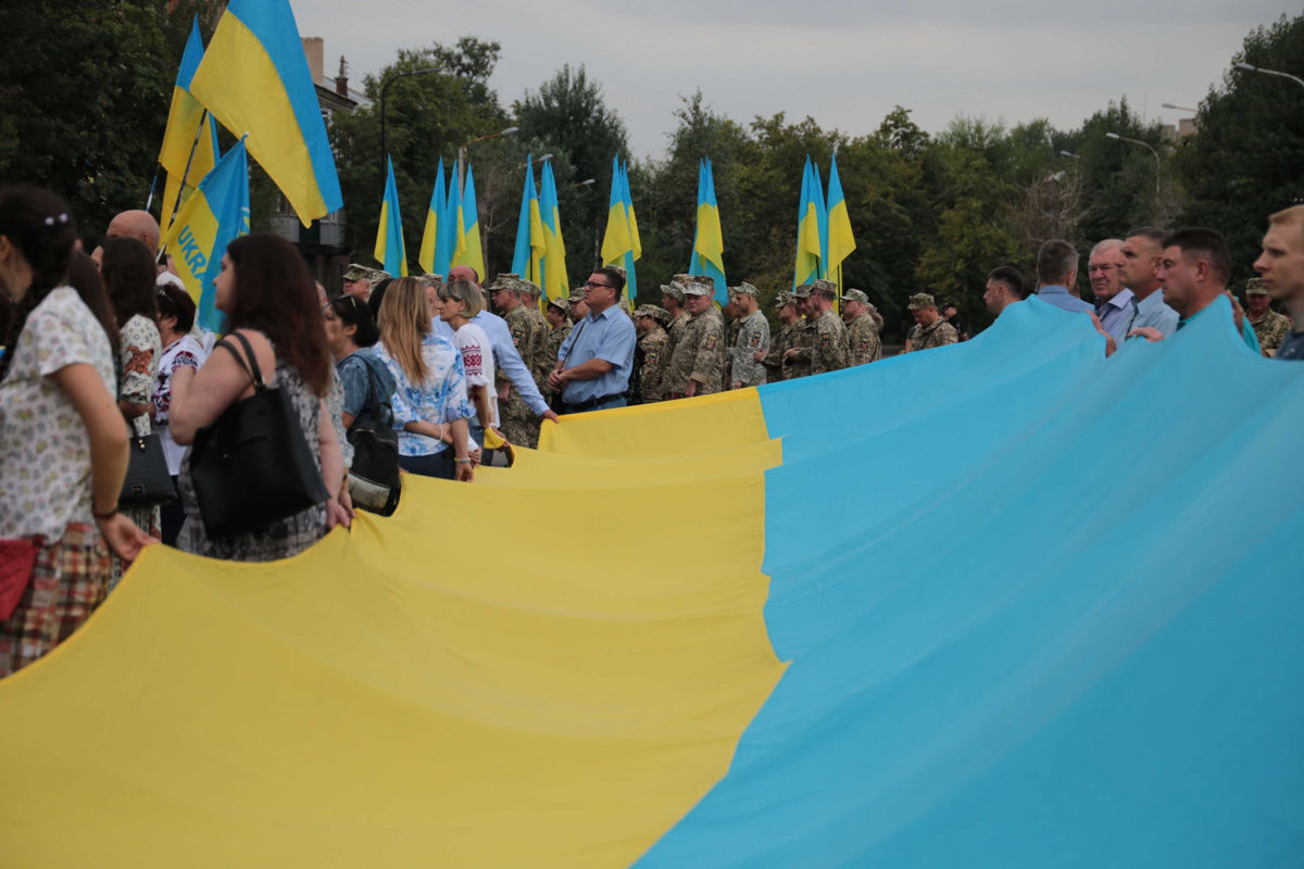​Новый патриотический флешмоб охватил не только рядовых украинцев, но и политиков с журналистами