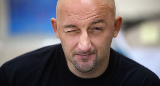 Стало известно состояние пострадавшего после избиения волонтера Мочанова