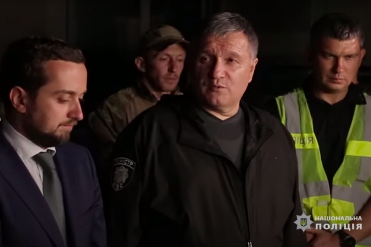 ​Аваков откровенно высказал мнение о террористе Криваше после освобождения заложников в Луцке 