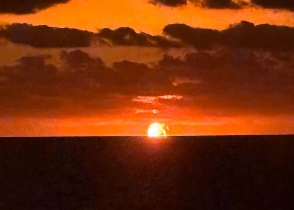 Россия обвинила ВСУ в атаке дронов по газовозу "теневого флота": дотянулись до берегов Ливии