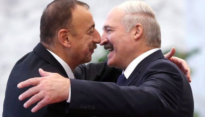 Беларусь и РФ предали своего партнера по ОДКБ Армению, передавая оружие Азербайджану, – Politico
