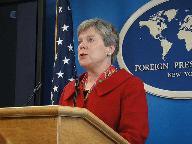 Заместитель госсекретаря США по международной безопасности прилетела в Киев