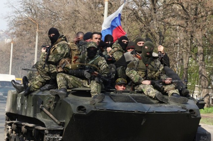 До 25 танков ведут обстрел украинских позиций под Славяносербском, - Тымчук 