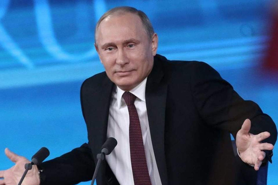 ​"Как будто нет "СВО"", – блогер указал на резкую смену поведения Путина