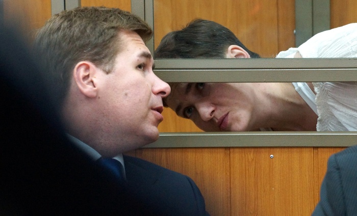 Адвоката Илью Новикова выгоняют из клуба "Что? Где? Когда?" за защиту украинцев