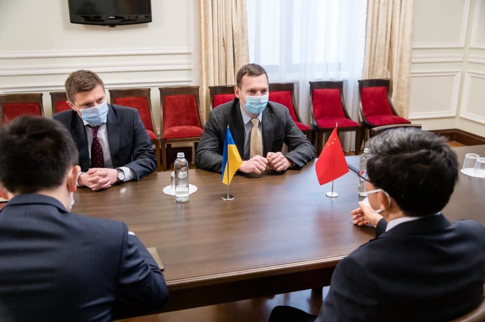 "Крым - Украина", - посол Китая поставил точку в скандале с визитом делегации на полуостров