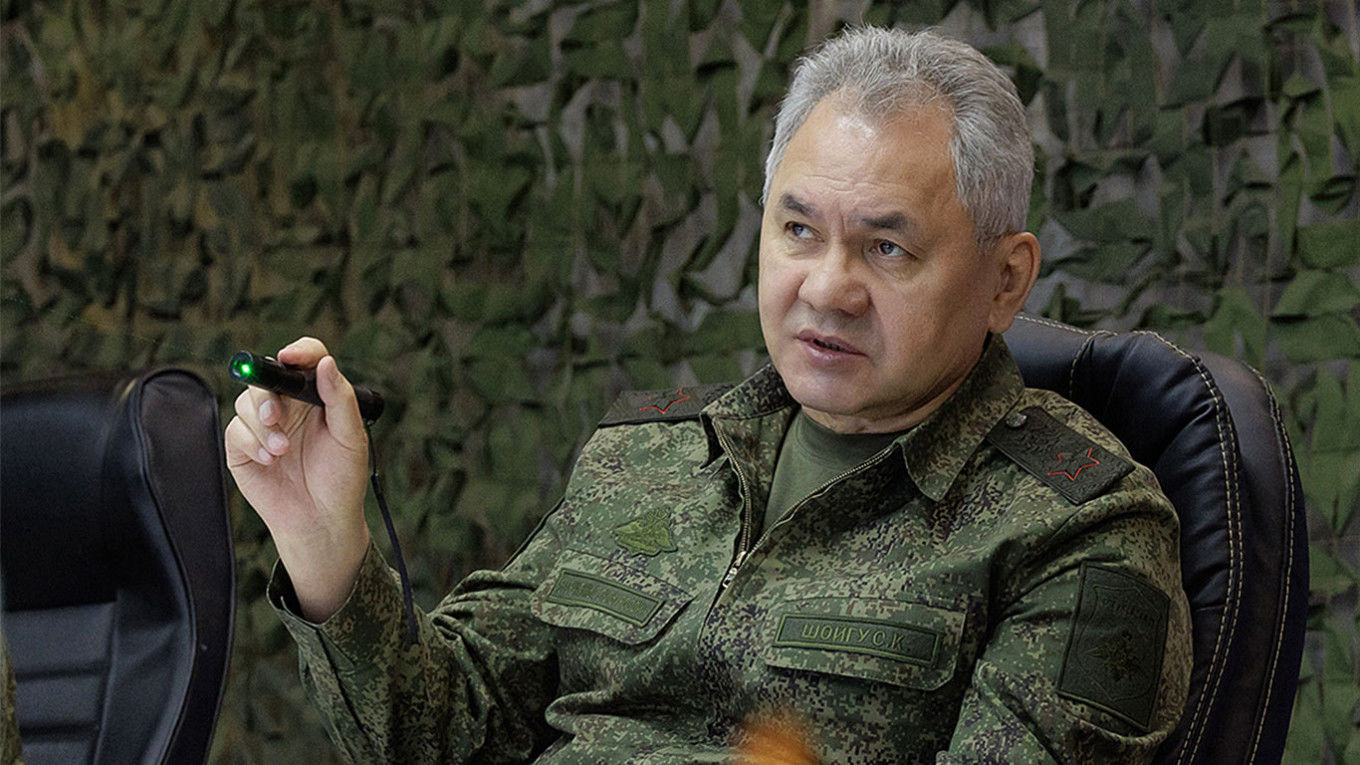 Шойгу внезапно изменил поведение на фоне контратак ВСУ - разведка Британии