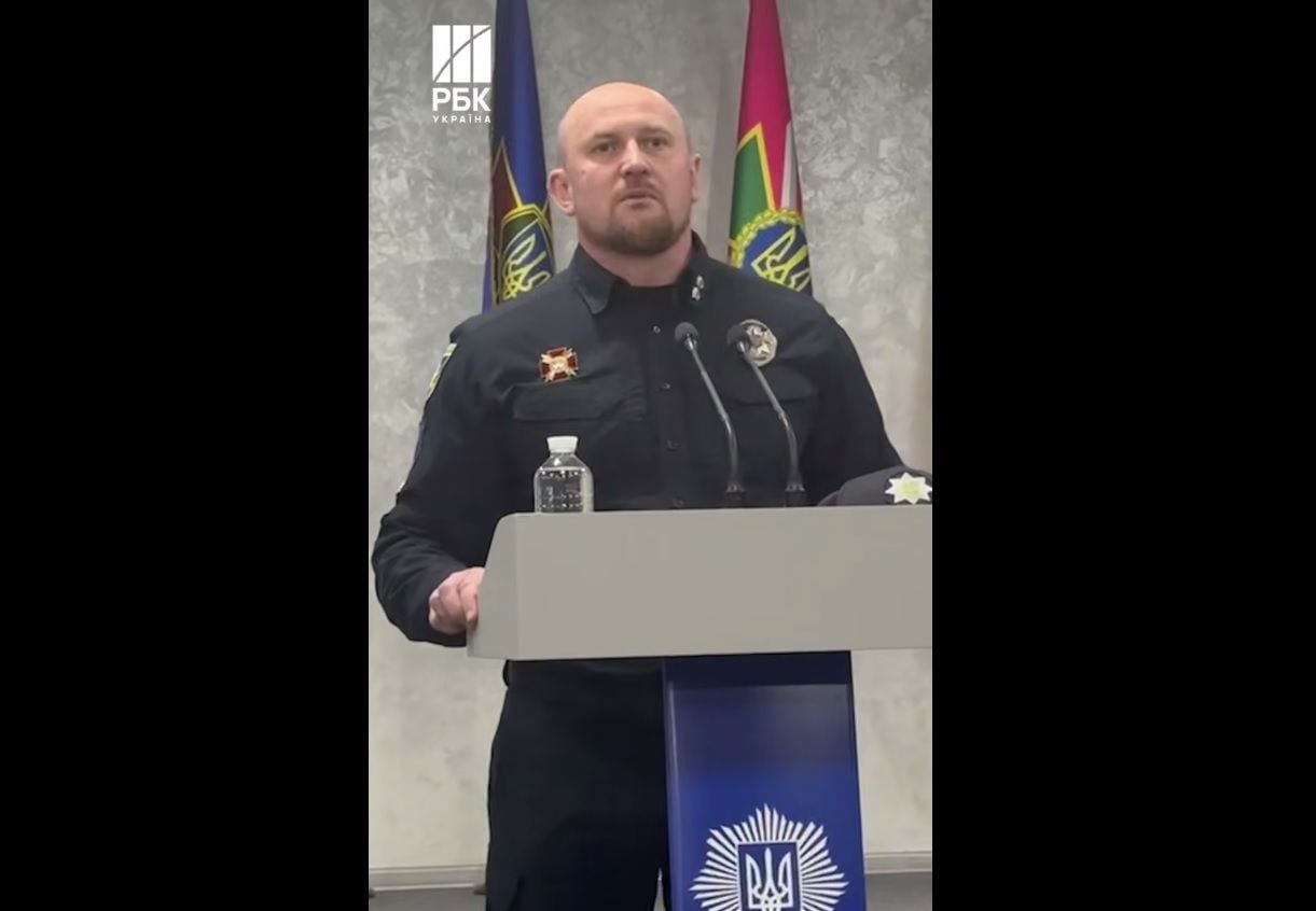 Расстрел людей в Киеве - первый из крупных силовиков подал в отставку