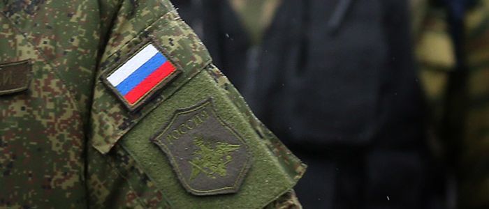 ​Экс-боевик Бакланов рассказал о том, кто руководит обстрелами на Донбассе и роли "ихтамнетов" 